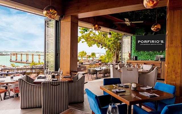 porfirios-cancun-restaurante-para-cenar-con-show